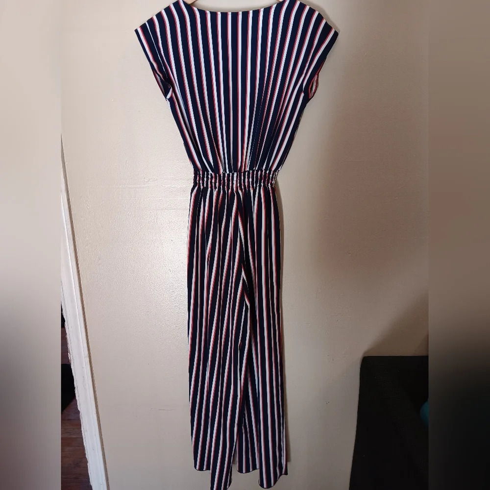 Enfocus Studio pant suite/Red,White,and blue. - Picture 5 of 13